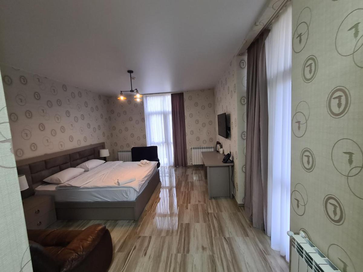 Irepalace Goderdzi Luaran gambar